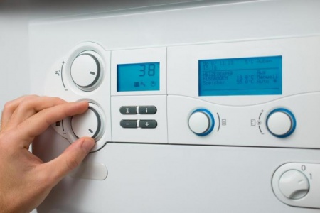 Un thermostat programmable simplifie la r&eacute;gulation du chauffage